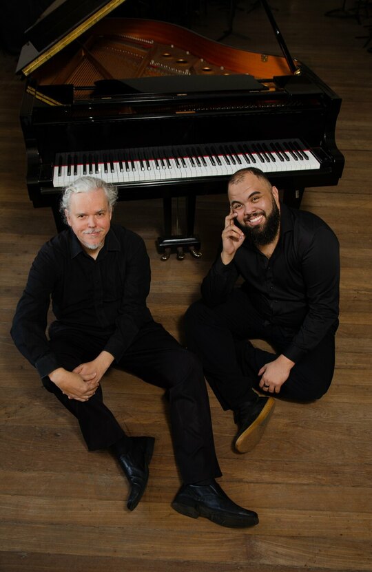 DUAL - Thalyson Rodrigues & Alexandre Schubert